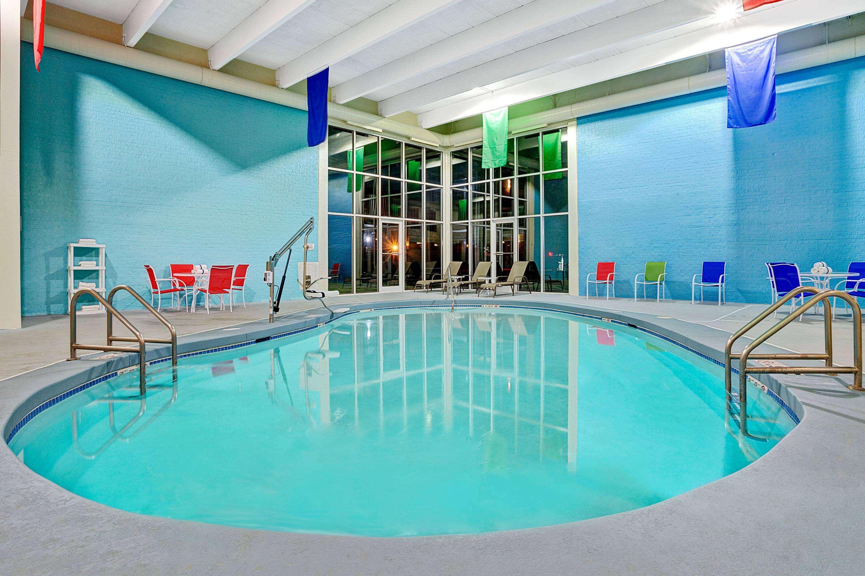 Travelodge By Wyndham Iowa City Exteriör bild